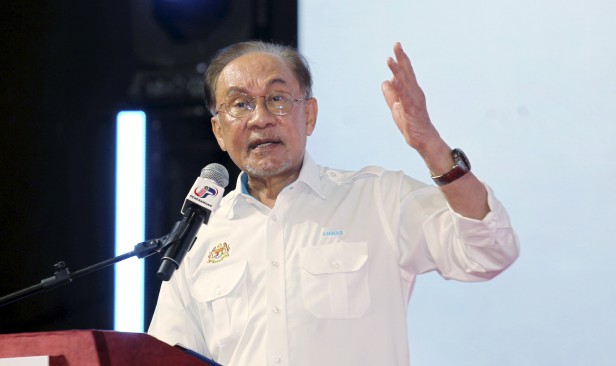 PM Anwar jamin terus perkasa sekolah pondok, madrasah