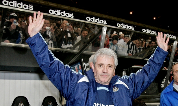 Bintang bola sepak England, Kevin Keegan meninggal dunia pada usia 75 tahun