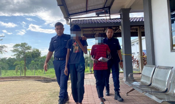 2 remaja 15 tahun didakwa miliki, simpan motosikal curi