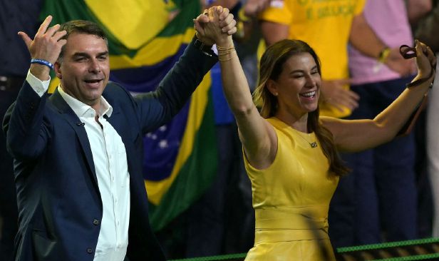 Parti kanan Brazil calon anak Bolsonaro cabar Lula