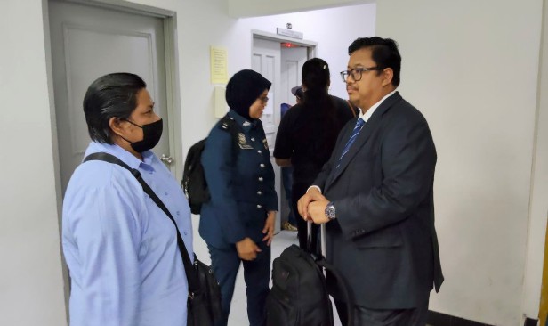 Pengarah, syarikat didakwa elak bayar cukai kastam lebih RM150,000