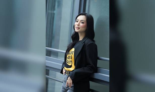 Ezzanie Jasny 'burnout' dek watak berat