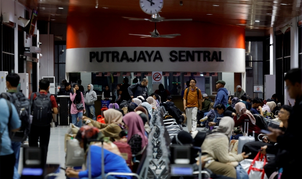 Perantau balik kampung