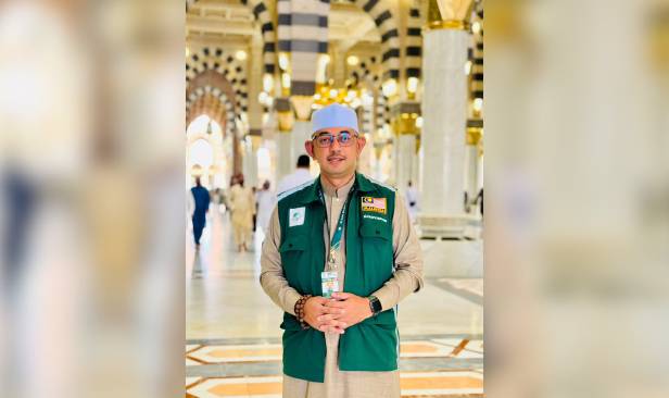 Hafiz Nafiah tukar 'topi' pengarah ke mutawif