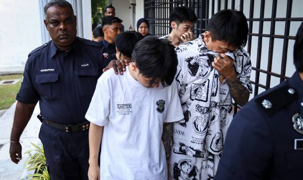 Enam warga asing didenda RM1,200 setiap seorang terbabit judi Piala Dunia