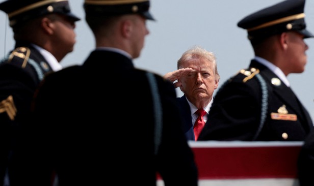 Trump hadir istiadat penghormatan terakhir anggota tentera AS terkorban di Iran