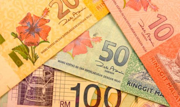 Ringgit susut tipis susulan tarif AS, krisis Asia Barat