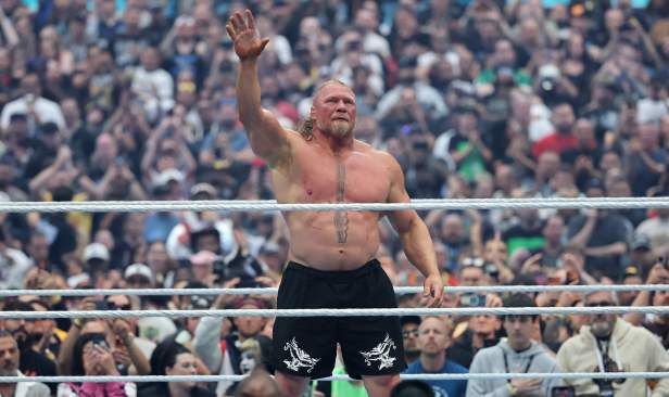 Lesnar umum bersara daripada WWE