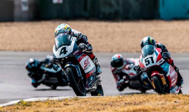 Qabil kutip mata penting di Magny-Cours