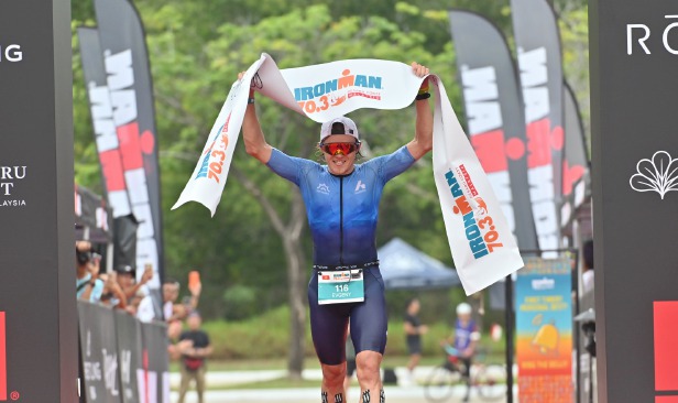Atlet Kyrgyzstan kuasai IRONMAN 70.3 Desaru Coast