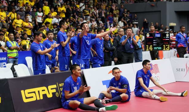 Apit kiri negara cerita situasi sebenar