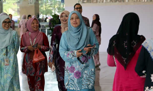 Putrajaya rekod kadar penyertaan tenaga buruh wanita tertinggi di Malaysia